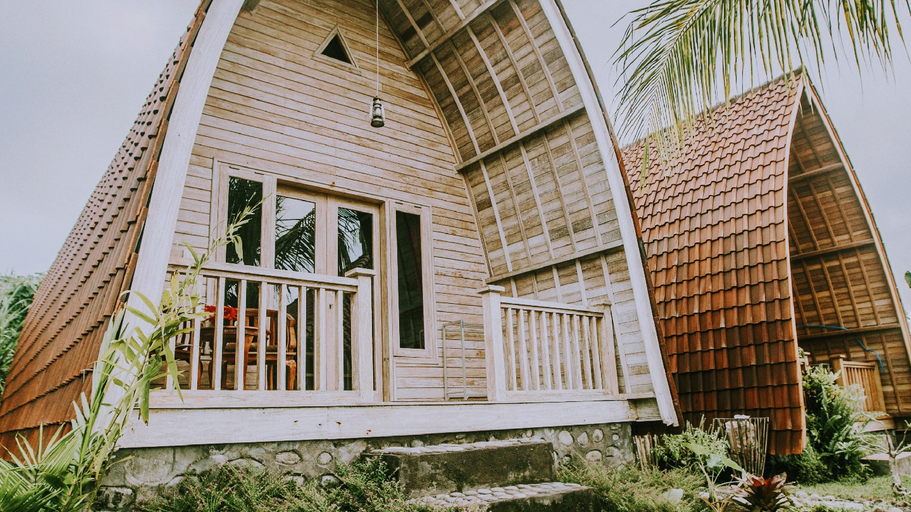 Exterior & Views, Ayumar Homestay Medewi, Jembrana