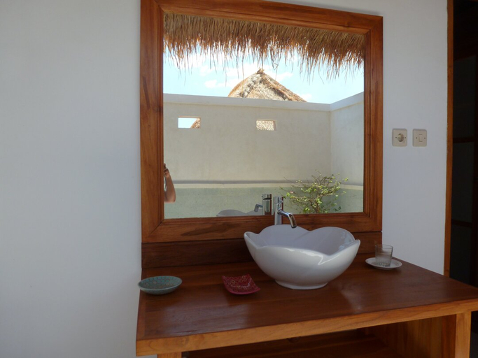 Bathroom 4, Sunia Loka, Buleleng