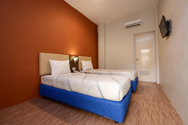 Bedroom 2, RedDoorz @ Kawi, Semarang