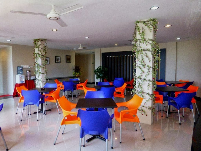 Food & Drinks 2, Hotel Bintan Nirwana, Tanjung Pinang
