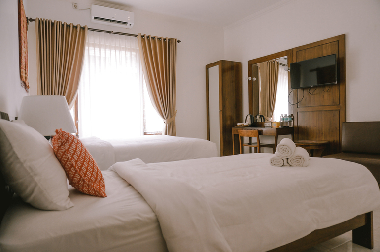 Bedroom 2, Villa nDalem Sidoarum Syariah, Sleman