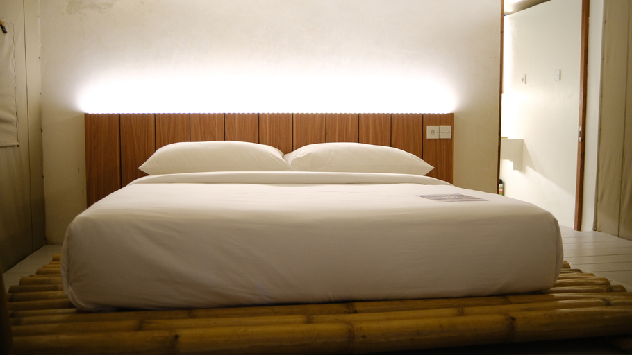 Bedroom, Kadena Glamping Dive Resort, Serang