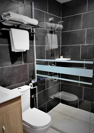 Bathroom 5, Desa Selatan Resort, Kota Tinggi