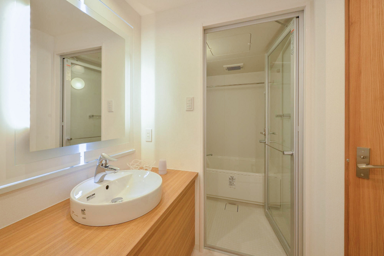 Bathroom 3, SAKURA GARDEN HOTEL, Osaka