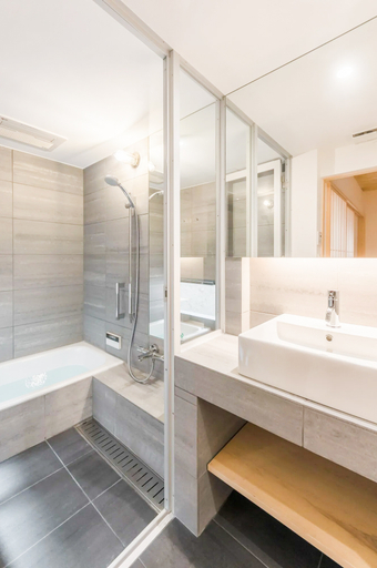 Bathroom 4, BenTen Residences, Kyoto