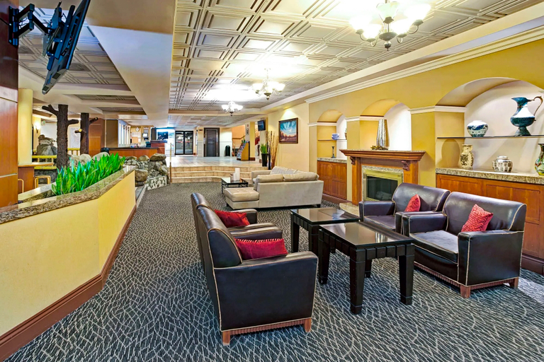 Public Area, The Live Hotel, Los Angeles
