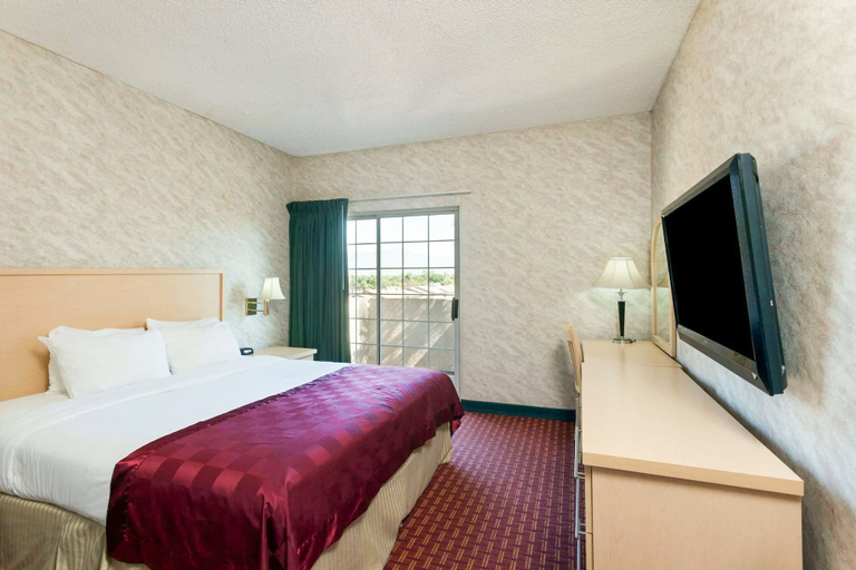 Bedroom 2, Park Suites Hotel, Los Angeles