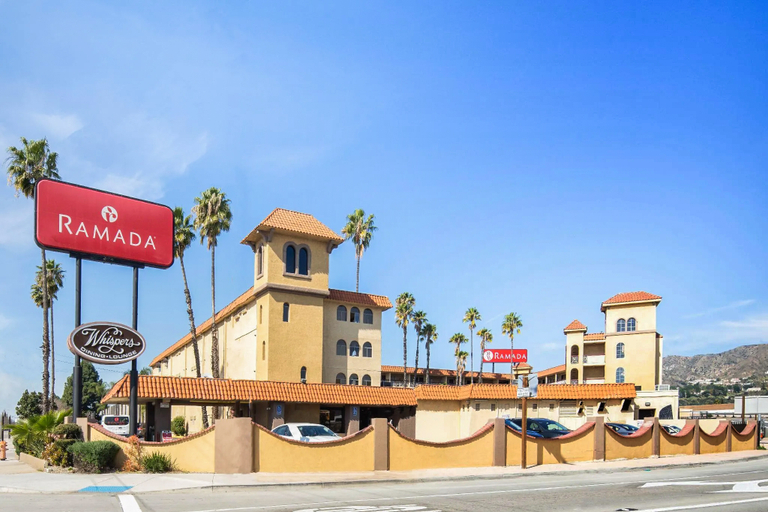 Exterior & Views 1, Ramada by Wyndham Burbank Airport, Los Angeles