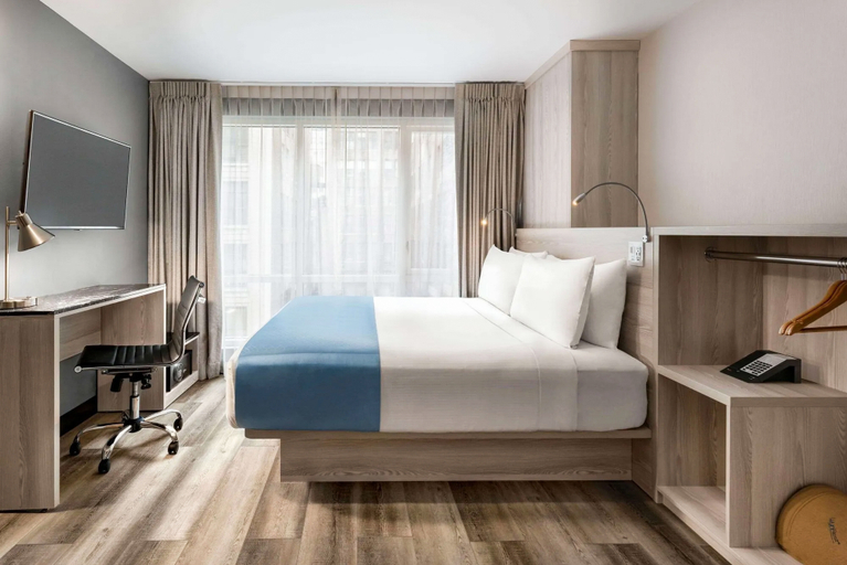 Bedroom 3, Wingate by Wyndham New York Midtown South/5th Ave, New York