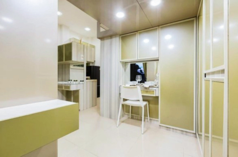 Bedroom 5, The Studio Apartment, Singapore
