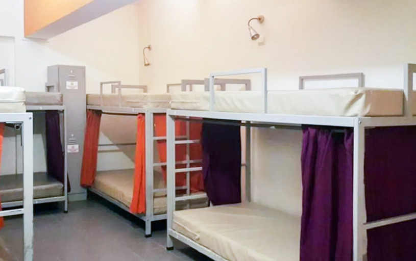 Bedroom, Checkers Hostel, Singapore