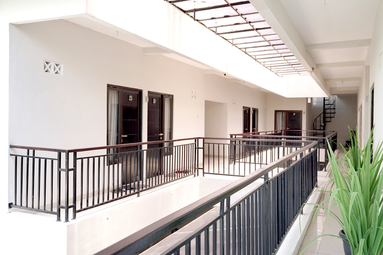 Public Area 5, D’Paragon Tambakboyo, Sleman