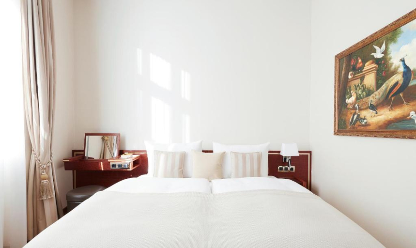 Bedroom 2, Derag Livinghotel De Medici, Düsseldorf