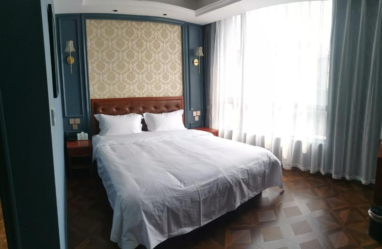 Bedroom 2, Yiting Zhenshe (Tian'an men Square), Beijing