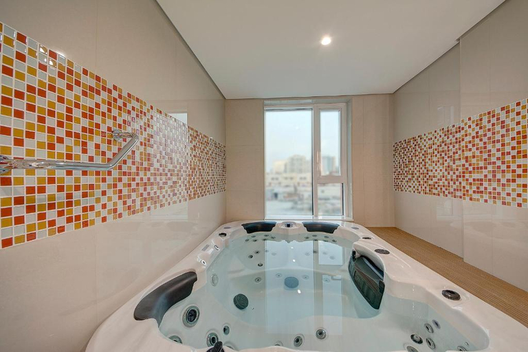 Bathroom 5, Al Khoory Atrium Hotel - Al Barsha, Dubai