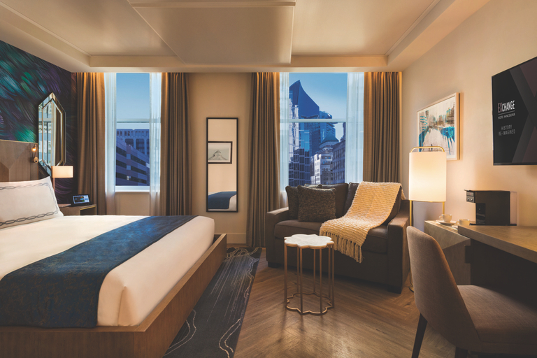 Bedroom, EXchange Hotel Vancouver - An Executive Hotel, Greater Vancouver