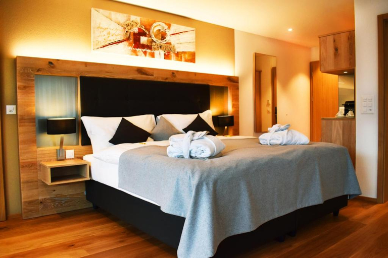 Bedroom 4, The Onya Resort & Spa, Goms