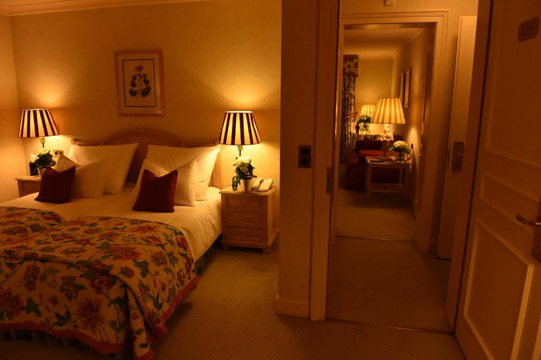 Bedroom 4, Grand Hotel du Golf, Sierre