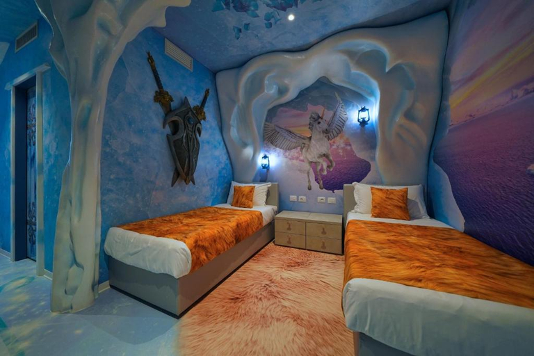 Bedroom 2, Gardaland Magic Hotel, Verona