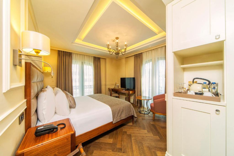 Bedroom 2, Morione Hotel, Beyoğlu