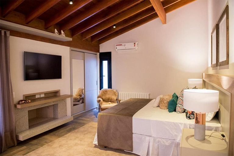 Bedroom 2, Hotel & Spa Saint Michel, Camanducaia