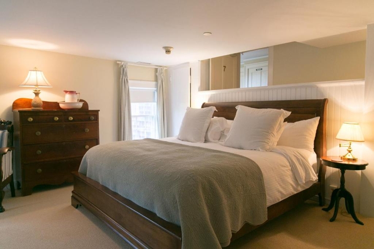 Bedroom 3, Bridgehampton Inn, Suffolk