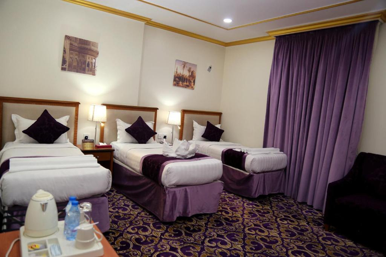 Bedroom 4, Amjad Al Deafah Hotel , Makkah