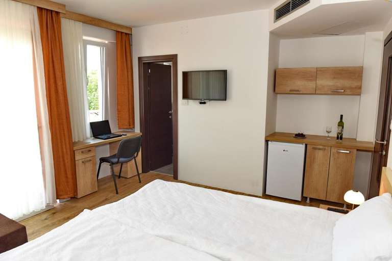 Bedroom 2, Boutique Villa Arte