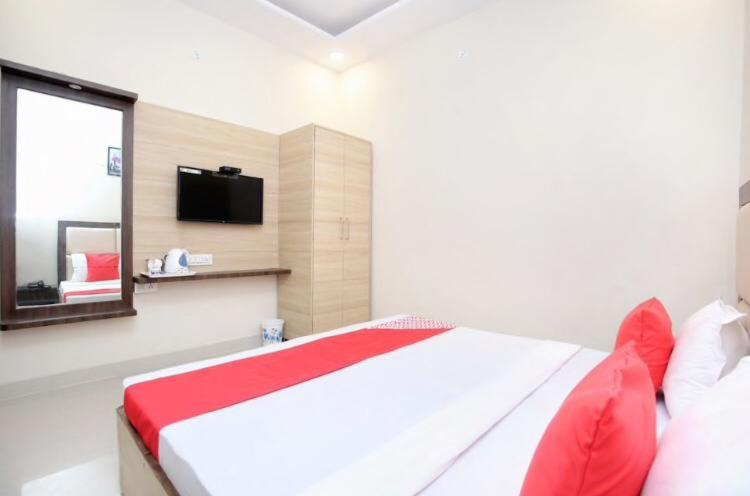 Bedroom 4, Forever inn hotel near golden temple, Amritsar