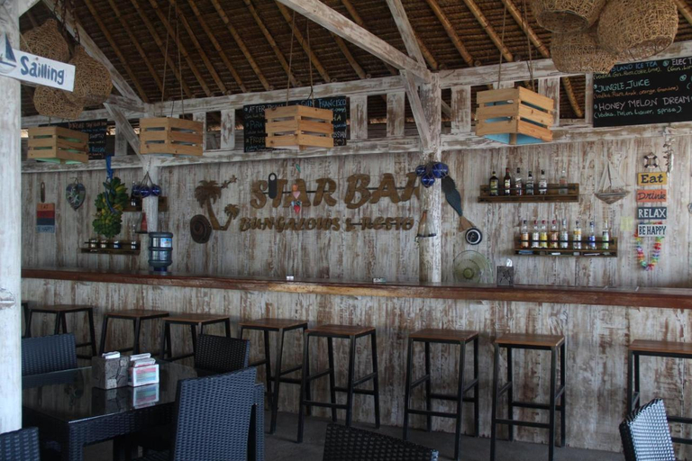 Food & Drinks, Star Bar and Bungalows, Lombok