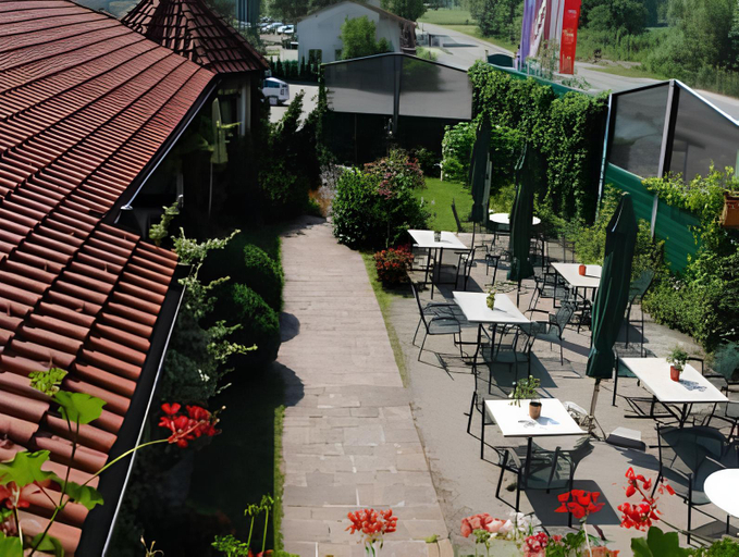 Others 3, Gasthof Hohlwegwirt, Hallein