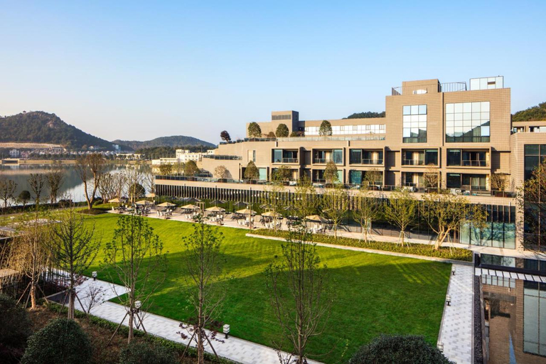 Exterior & Views 2, Hilton Ningbo Dongqian Lake, Ningbo