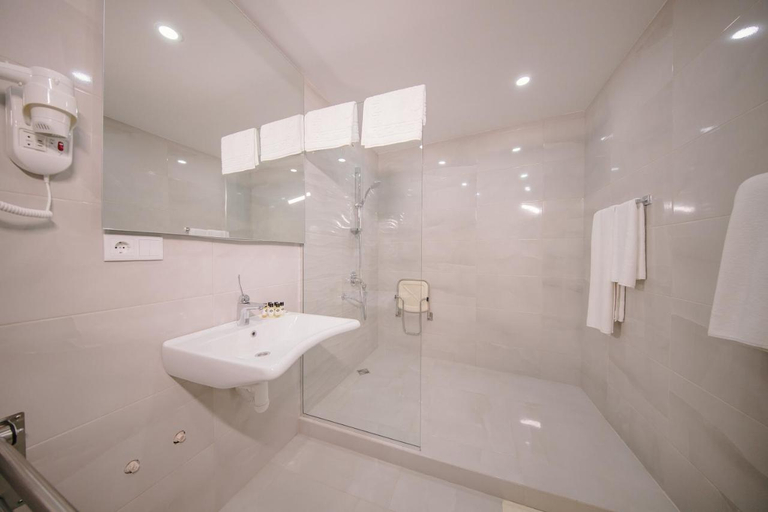 Bathroom 4, Orden Hotel, Tbilisi