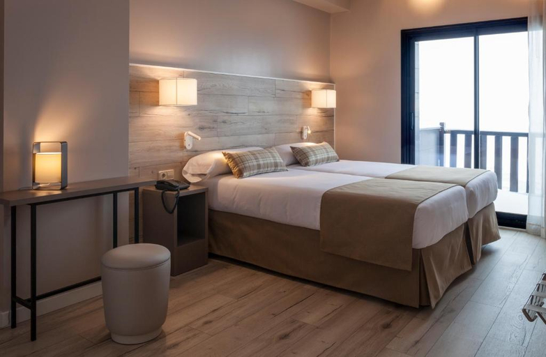 Bedroom 2, Caribou, Pyrénées-Orientales
