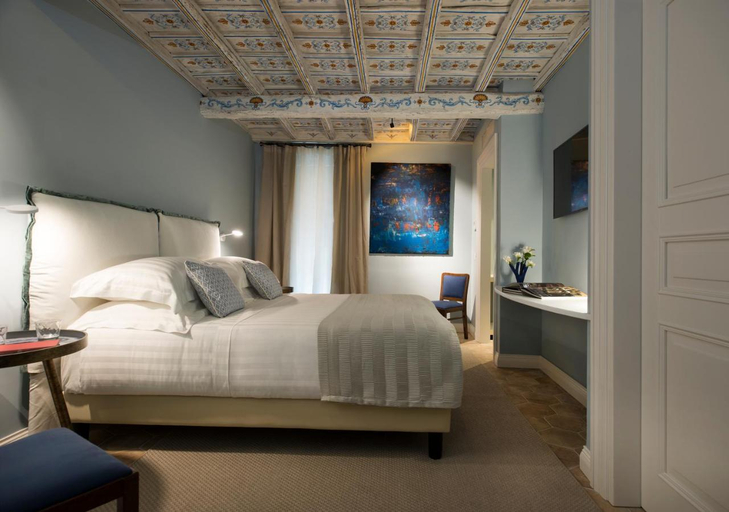 Bedroom 3, Palazzo Caruso, Roma