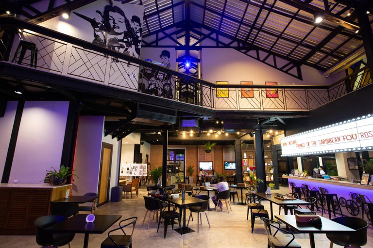 Food & Drinks 5, The Heritage Silom Hotel, Bang Rak