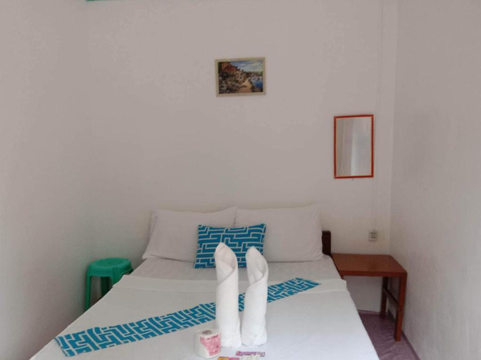 Bedroom 2, Bucana beachfront guesthouse, El Nido