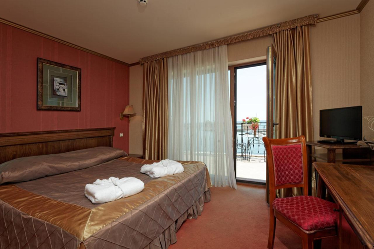 Bedroom 2, Hotel Mistral, Balchik