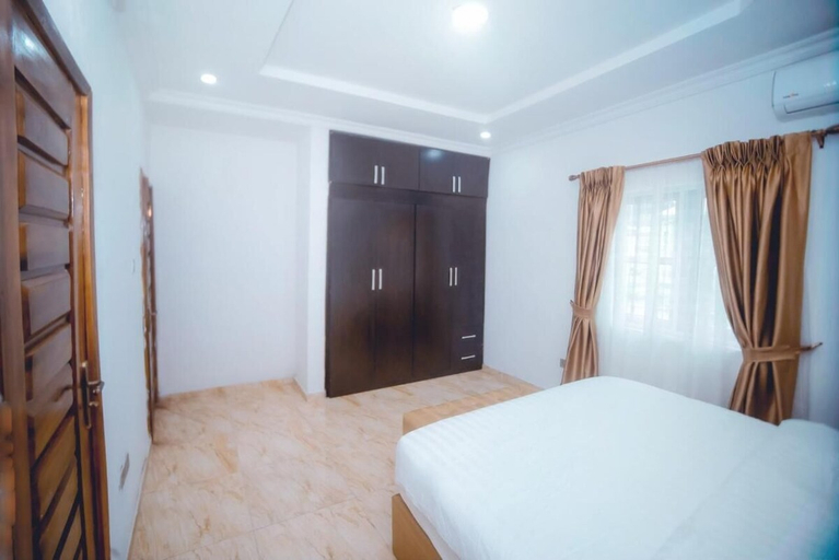 Bedroom 5, Mconyx Apartment, Mainland