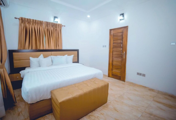 Bedroom 2, Mconyx Apartment, Mainland