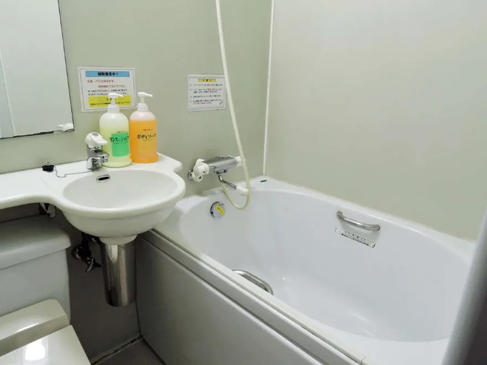 Bathroom 3, Hotel Weekly Matoba, Nagai