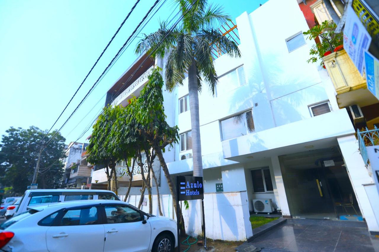 Exterior & Views, Hotel Azulo Inn Bhikaji Cama Place Delhi, Delhi