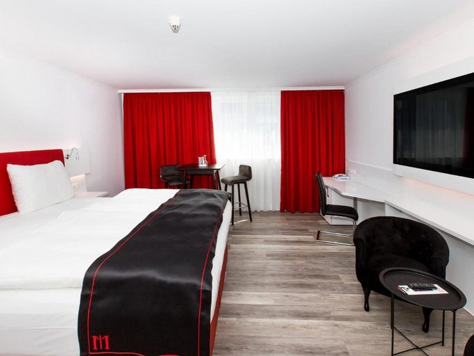 Bedroom 3, DORMERO Hotel Zürich Airport, Bülach