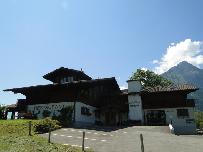 Exterior & Views 5, Hotel Chalet Bergblick, Frutigen