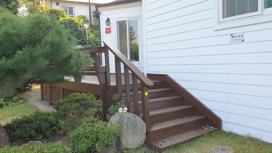 Exterior & Views 4, Jeongwon Beach Pension, Geoje