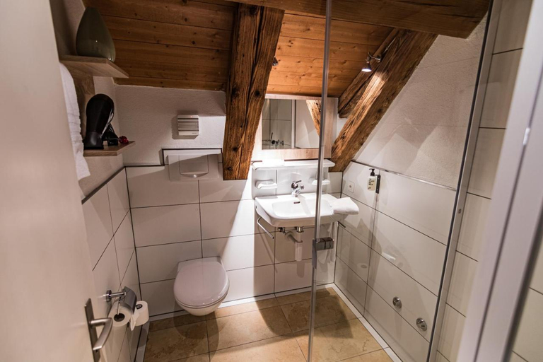 Bathroom 4, KONCEPT HOTEL Loie, Konolfingen