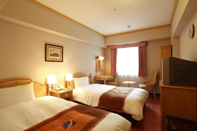 Bedroom 3, Hotel Monterey Nagasaki, Nagasaki