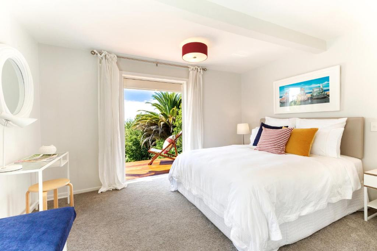 Bedroom 2, Eight on Church - near Mudbrick & Cable Bay, Auckland