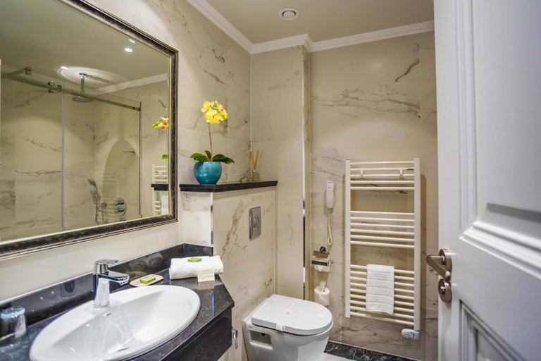 Bathroom 5, Hotel Residence Promenade, Burgas