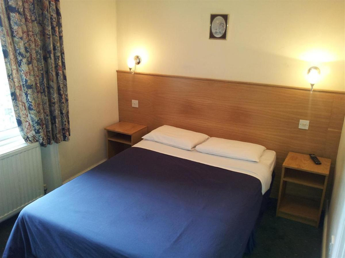 Bedroom 5, West Cromwell Hotel, London